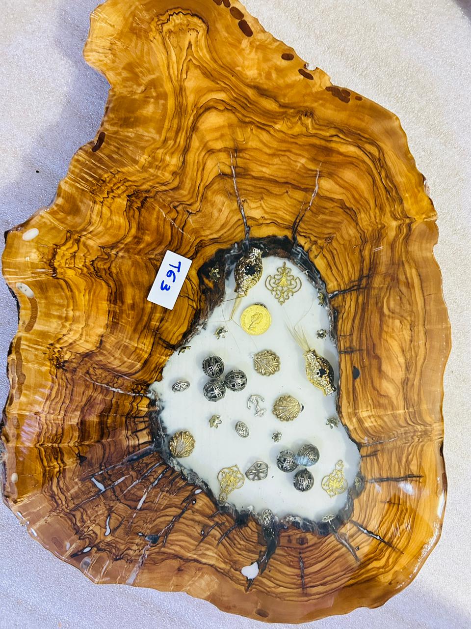 Live Edge Olive Wood Resin Side Table – White Resin Vintage Coins, 20.1 × 14.2 in (One of a Kind, T63) 11gY9hIfcdmTFGwgeeXwZM5eeoB8IPBy4