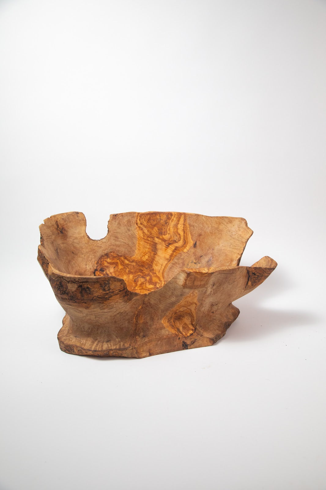 Olive Wood Centerpiece Bowl – Hand-Carved Root Burl Sculpture, 25.2 × 16.5 × 10.2 in (One of a Kind, No. 143) 127UZSkS6FvB7teSF5XNUspR3s-NI20zI