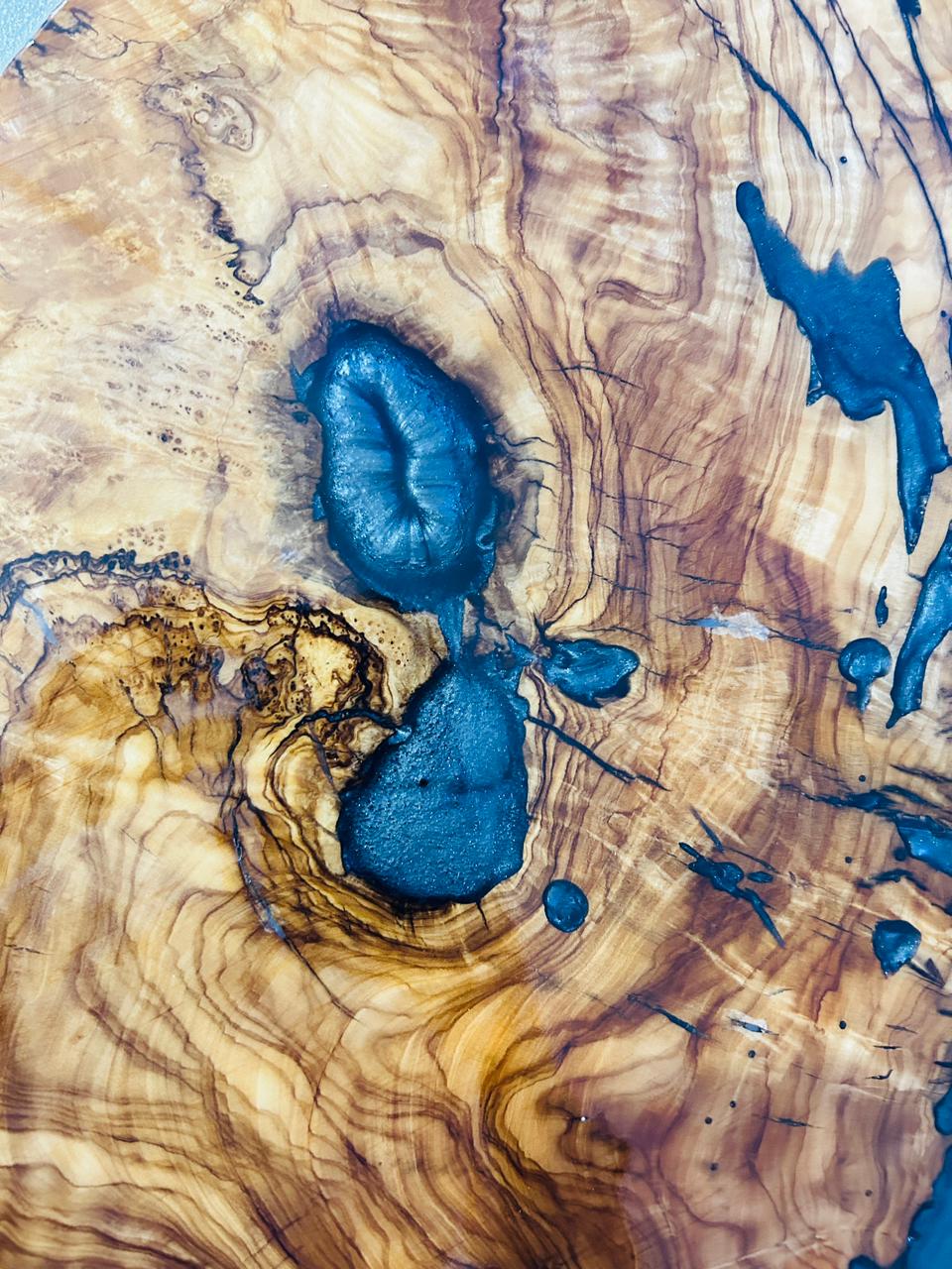 Live Edge Olive Wood Resin Small Coffee Table – Blue Grey Resin, 25.6 × 19.3 in (One of a Kind, T73) 12Vw5ISX-Wh85BXagTp3w7-3Bs1w5n24x