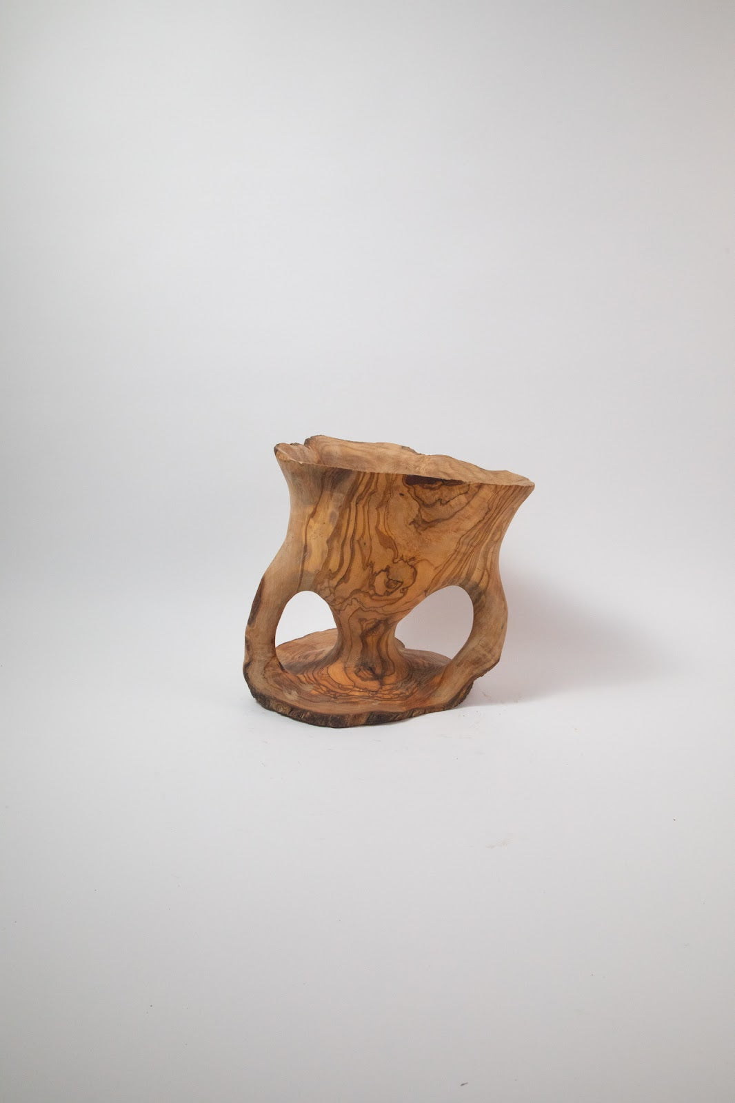Olive Wood Centerpiece Bowl – Hand-Carved Root Burl Sculpture, 13 × 11.8 × 12.6 in (One of a Kind, No. 137) 13vZPYYkUuF5oaQy20gWcx65GBSeMqhIw