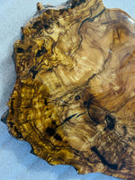 Live Edge Olive Wood Resin Side Table – Black Resin Burl, 16.9 × 13 in (One of a Kind, T50) 14LDGWOBX_i528Bt6jWvZf6y_JRUIFYNS