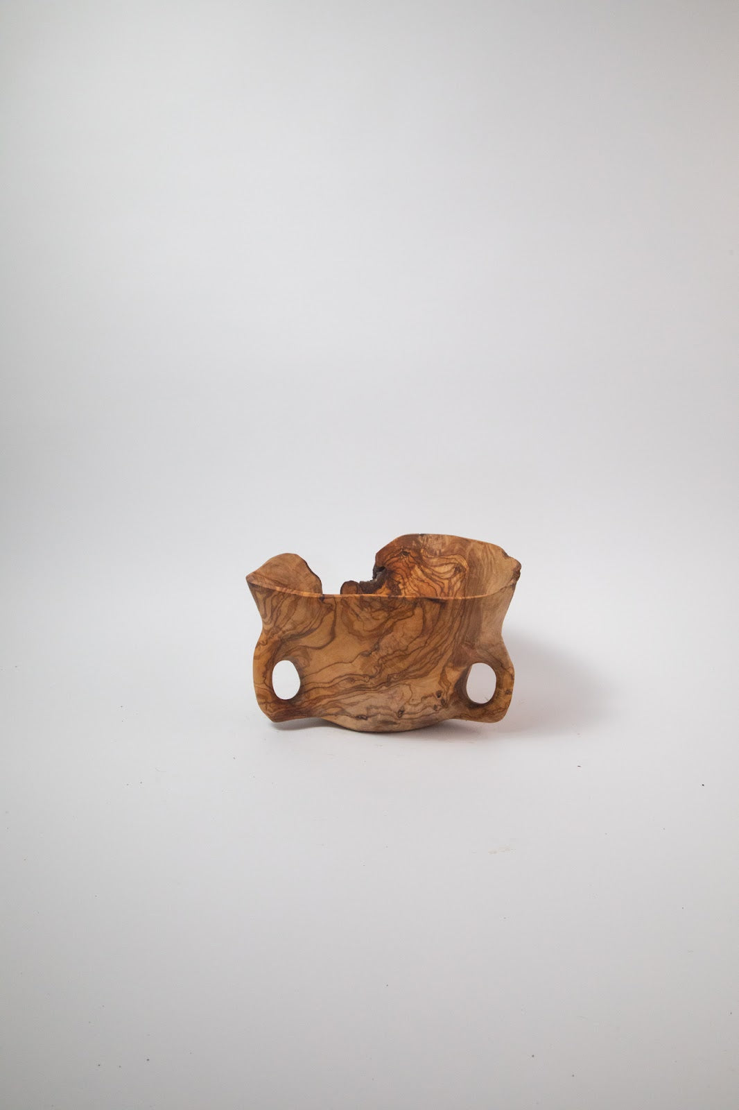 Olive Wood Centerpiece Bowl – Hand-Carved Root Burl Sculpture, 12.6 × 10.6 × 7.5 in (One of a Kind, No. 021) 14blpfDZKqIral2Y2gDsB0EAQ8OiyOhR5