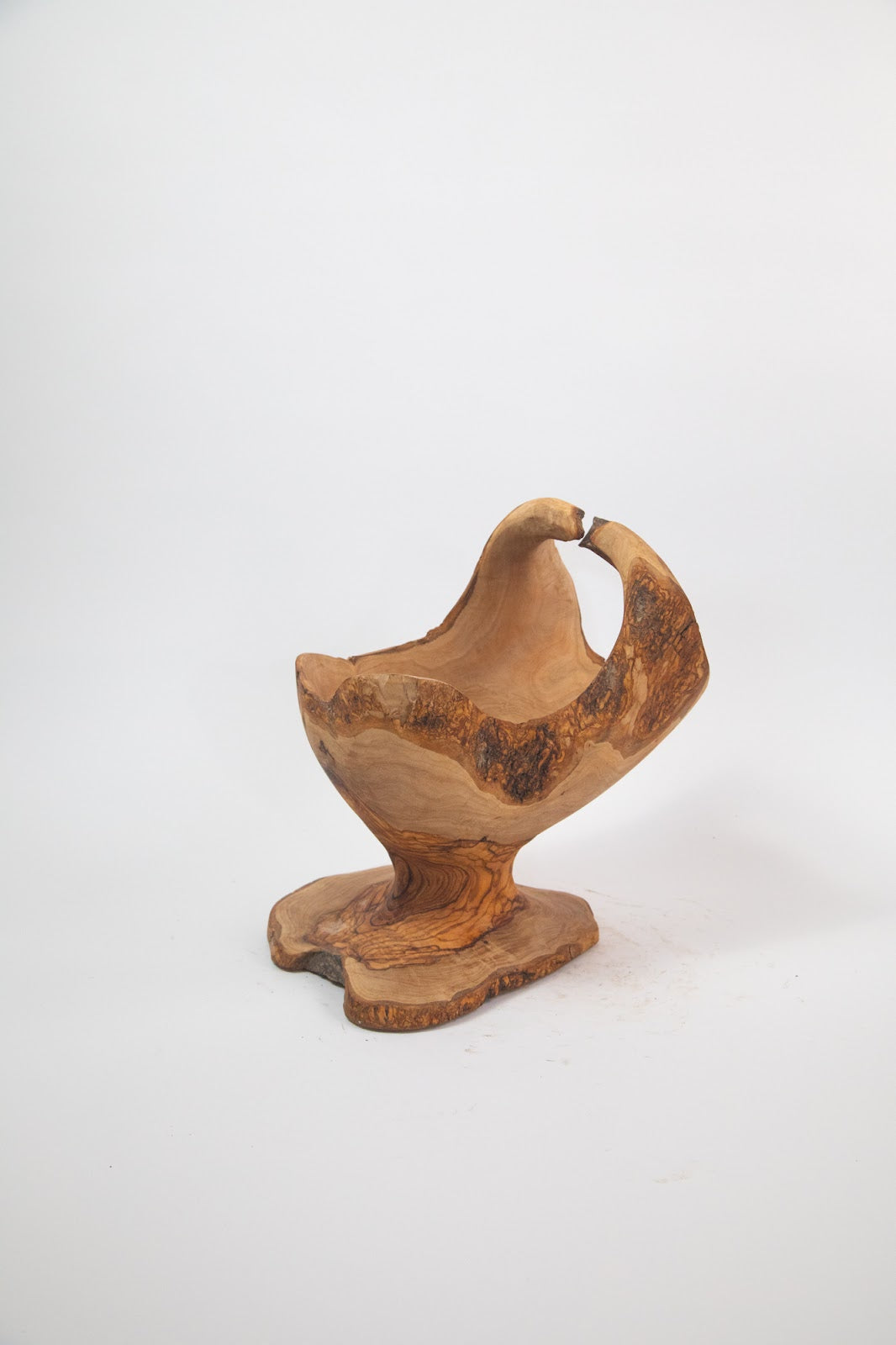 Olive Wood Centerpiece Bowl – Hand-Carved Root Burl Sculpture, 13 × 8.7 × 14.2 in (One of a Kind, No. 132) 18lR82cFLp6ij0da5tbeLVucCyfBgjoIY