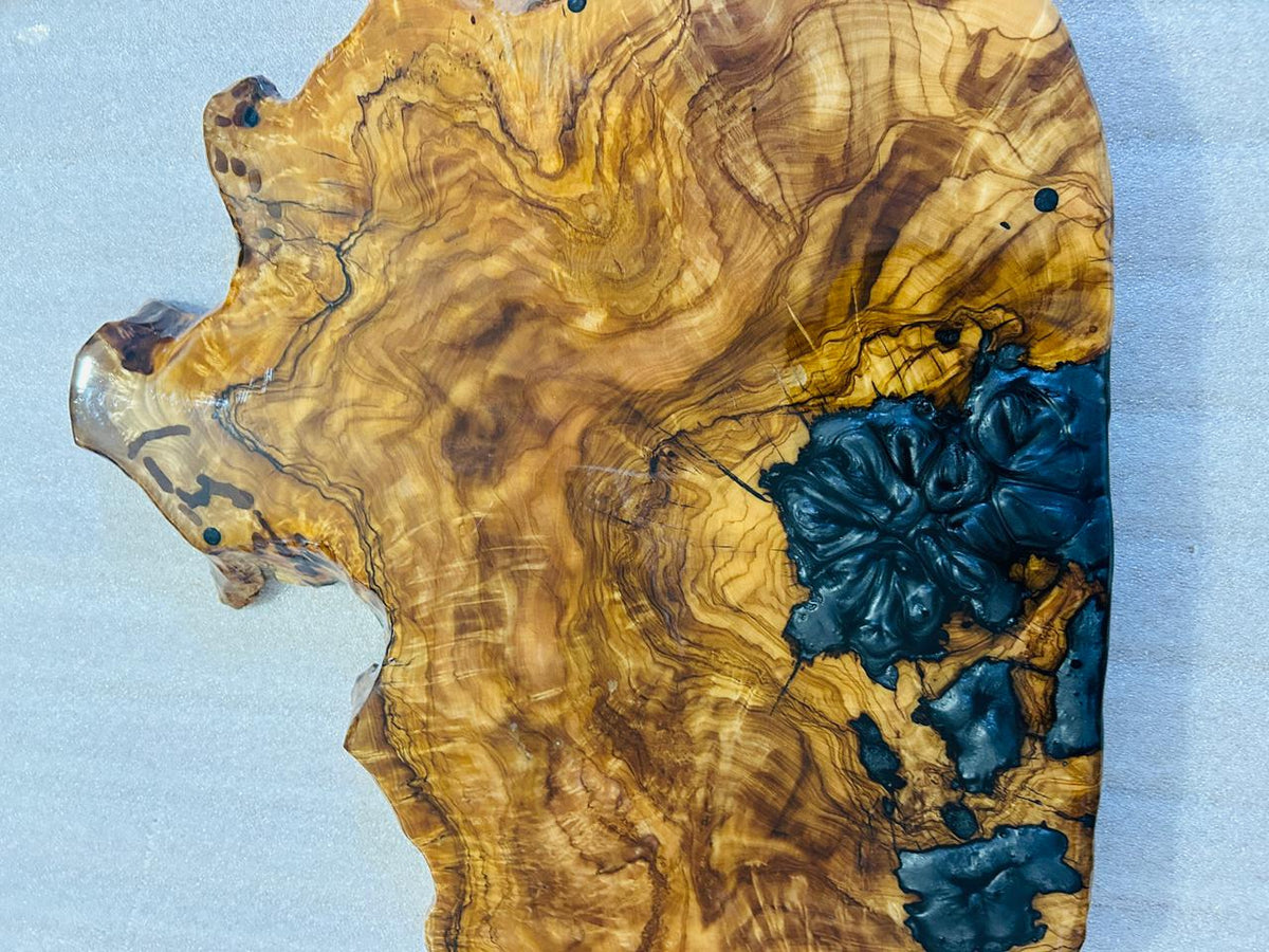 Live Edge Olive Wood Resin Side Table – Black Floral Resin, 23.6 × 17.7 in (One of a Kind, T80) 1B2zDZFDJNIpZzJrcRCQyHzNkZHwlGlbt