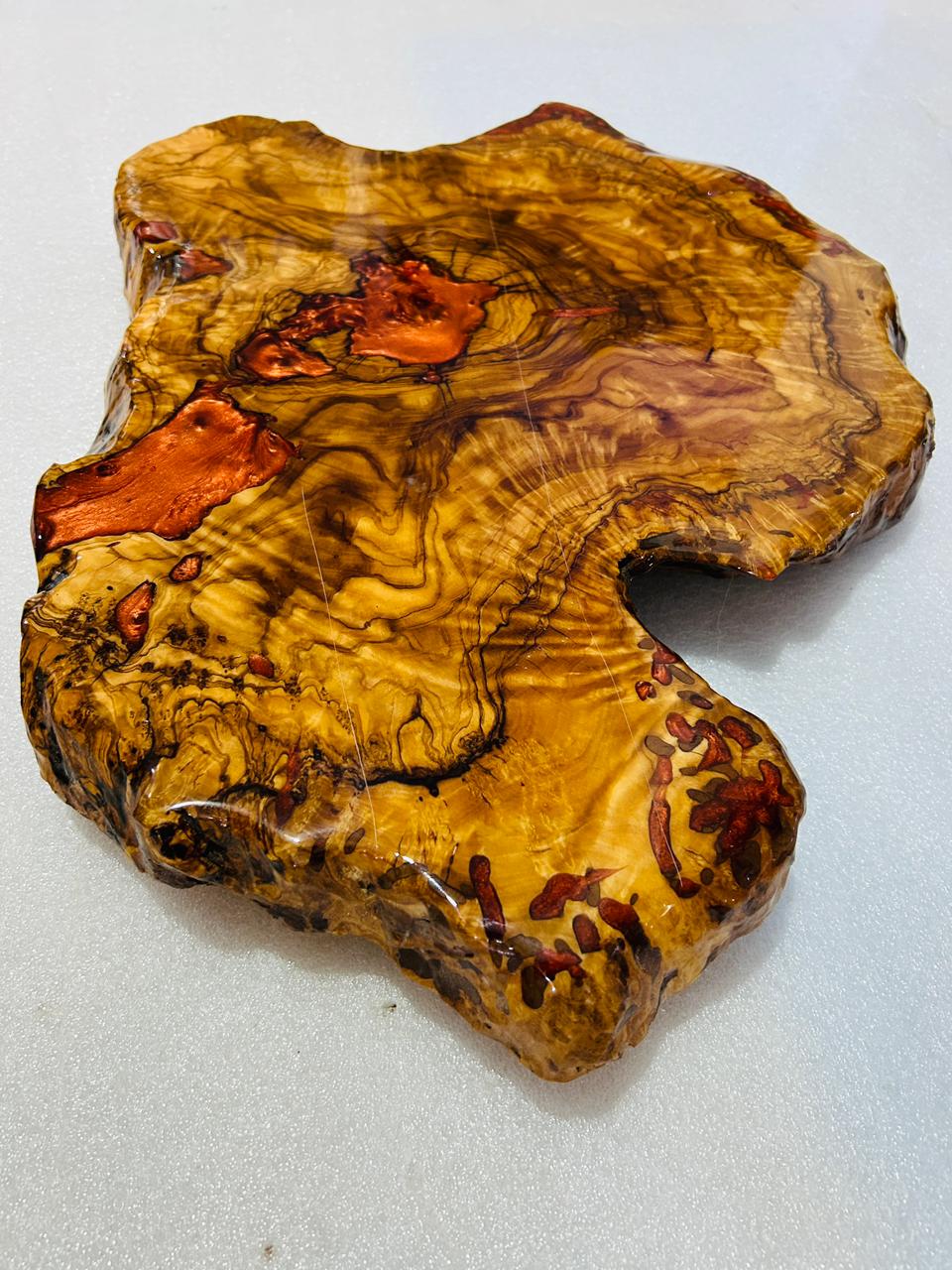 Live Edge Olive Wood Resin Side Table – Copper Resin Burl, 23.6 × 17.7 in (One of a Kind, T98) 1B6zeUNH6hpetXefucsPJLwxiSlUvNVme