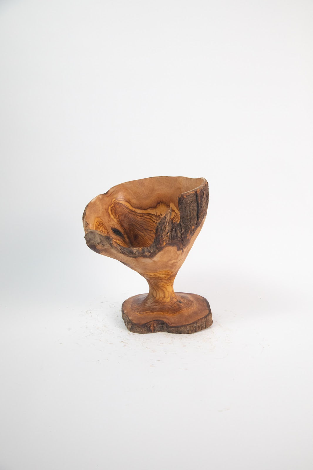 Olive Wood Centerpiece Bowl – Hand-Carved Root Burl Sculpture, 11.8 × 8.3 × 14.2 in (One of a Kind, No. 096) 1CDB7UFiZ27TSnVdEZhpYD6D_ERGhOiE