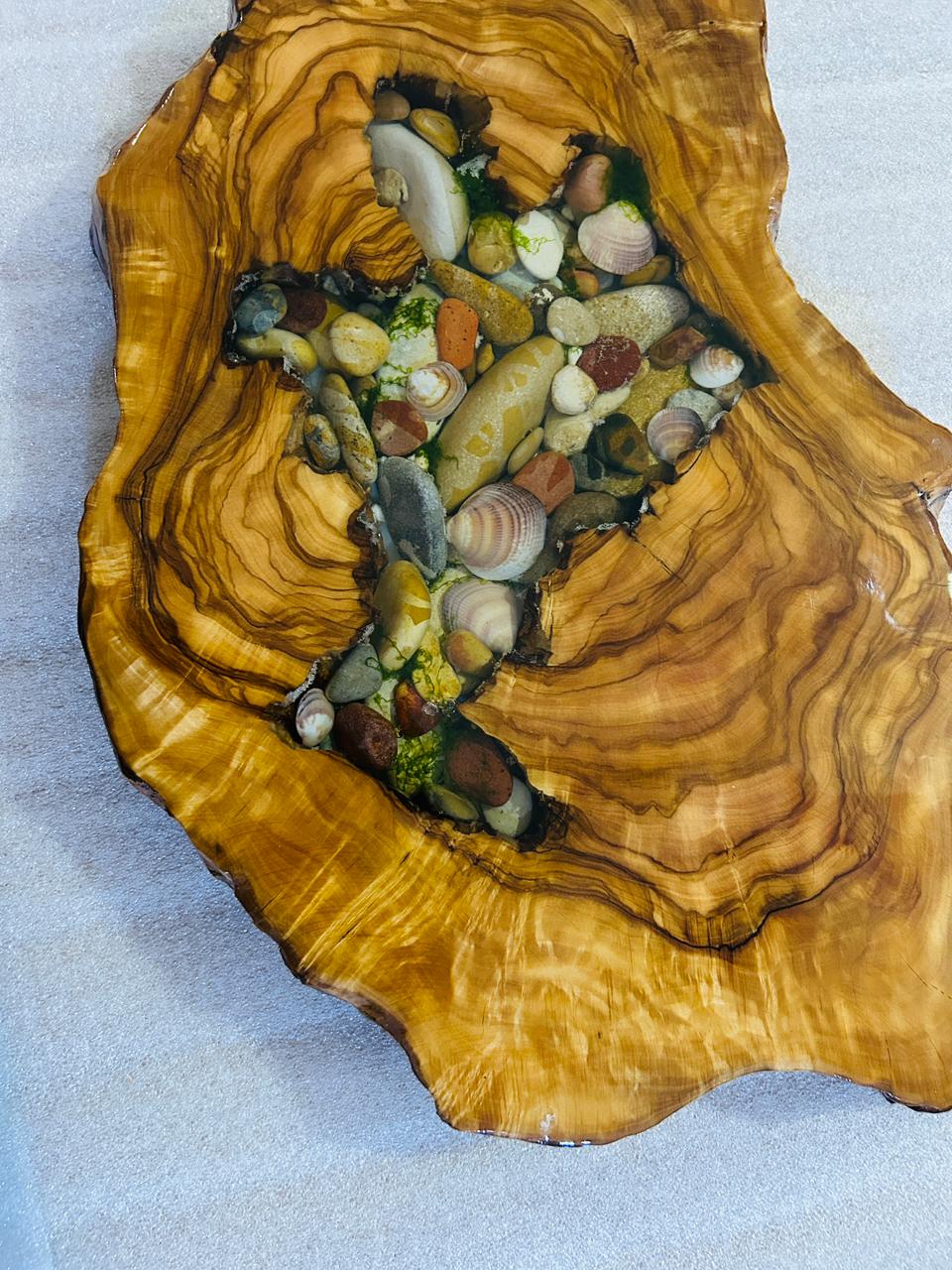 Live Edge Olive Wood Resin Side Table – Sea Shell Pebble Resin, 20.1 × 13 in (One of a Kind, T47) 1CEZSymfdF7m3h3VZyK-Mx1miUxTHfYRl