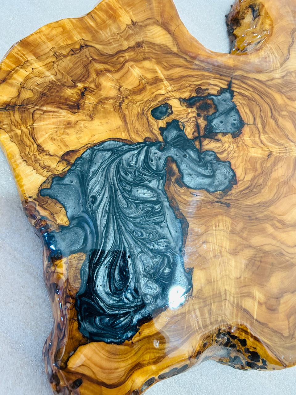 Live Edge Olive Wood Resin Side Table – Black Marble Resin, 17.3 × 15.4 in (One of a Kind, T91) 1Euc2NyQkq22CDLrSjpDIkTFVhJz2HuqH