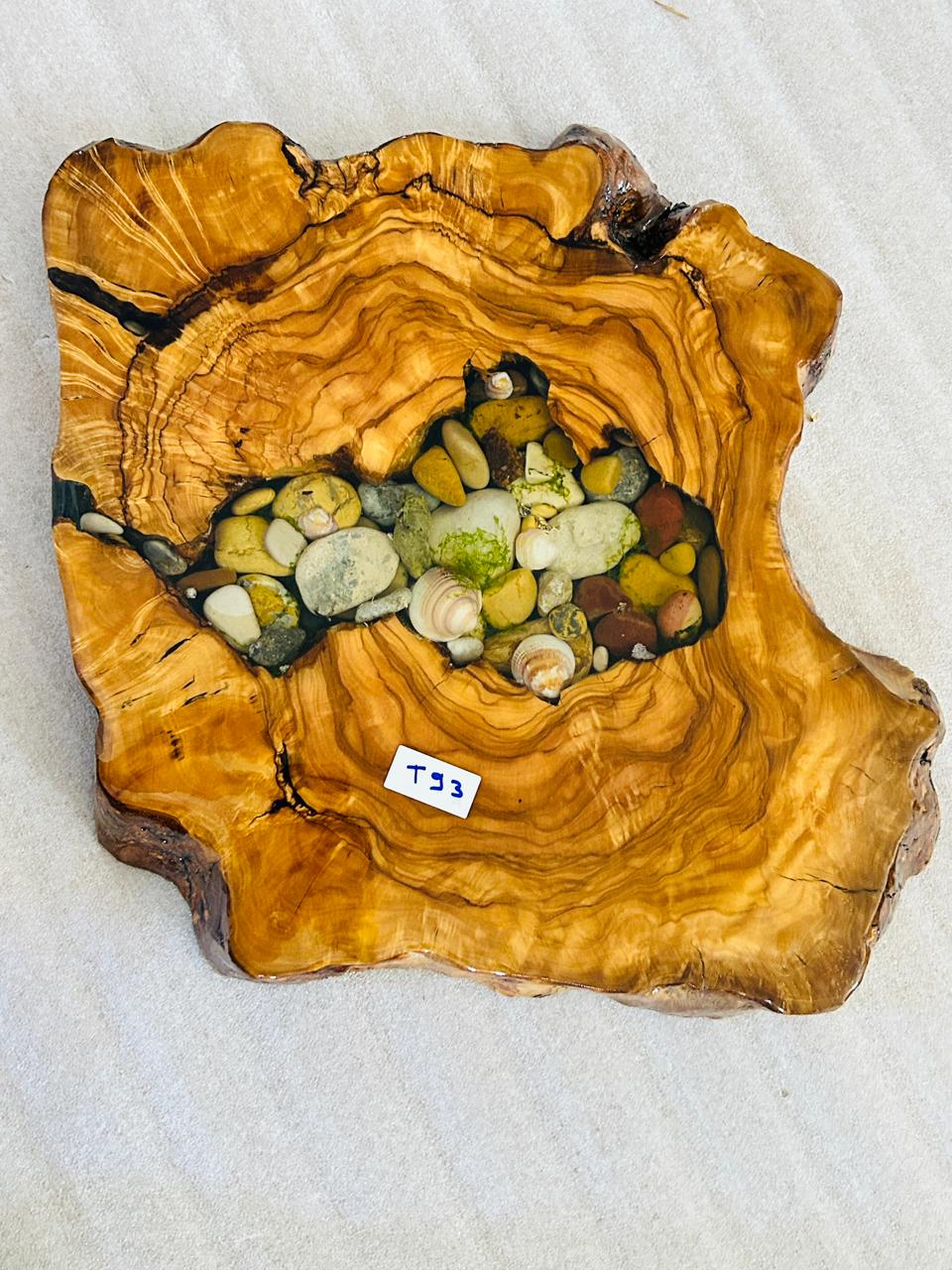 Live Edge Olive Wood Resin Side Table – Sea Shell Pebble Resin, 20.9 × 16.9 in (One of a Kind, T93) 1FShW6Ik3RErnFPxGD8J0KDO0QAVtEnB2