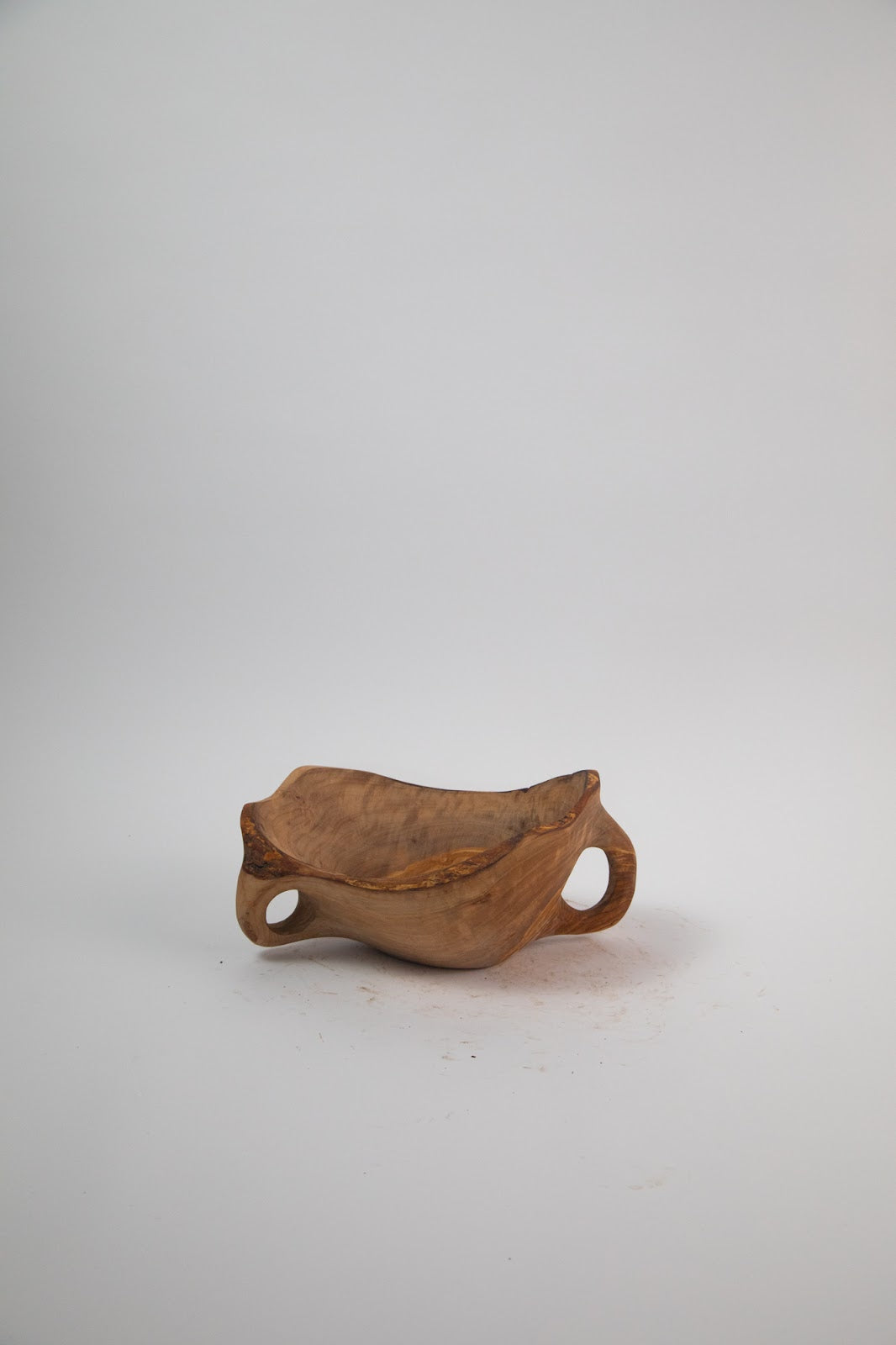 Olive Wood Centerpiece Bowl – Hand-Carved Root Burl Sculpture, 14.6 × 8.3 × 6.3 in (One of a Kind, No. 013) 1HPkrqFpPnXYSjhyhUV7ARUUZxo5YLW7g