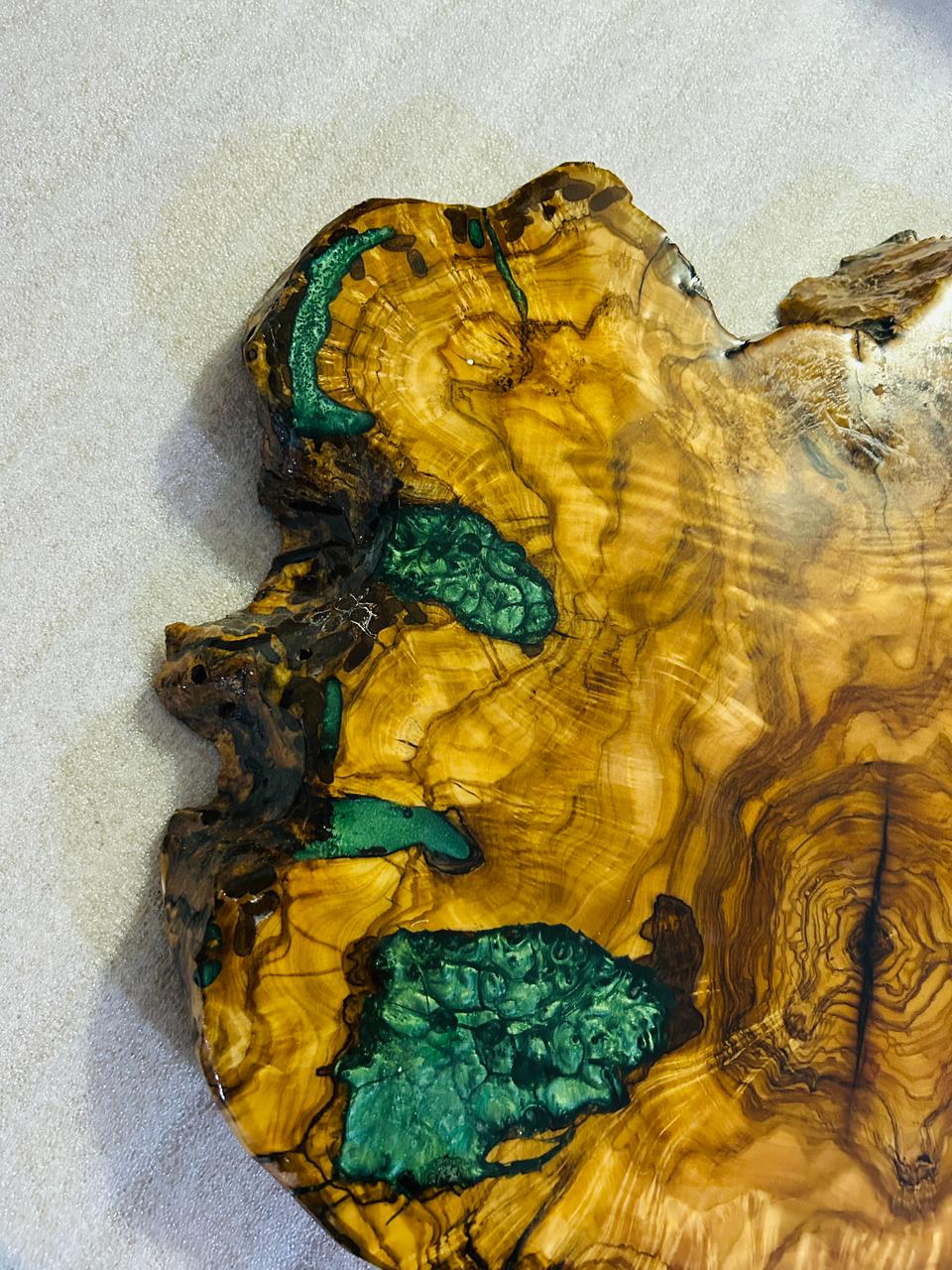 Live Edge Olive Wood Resin Small Coffee Table – Emerald Green Resin Edge, 26 × 19.7 in (One of a Kind, T68) 1KWo5kIRX3-DCGvRW7C7wZ8y7XAOzBWwj