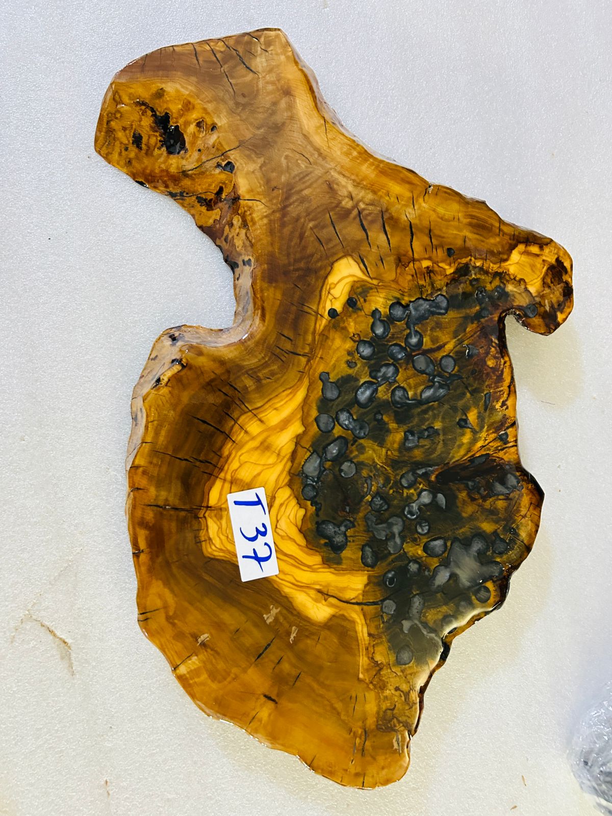 Live Edge Olive Wood Resin Side Table – Blue Pebble Resin, 24.4 × 14.6 in (One of a Kind, T37) 1OzXlgM7_95DBBbt3B2sFGjoueS2dVX7G