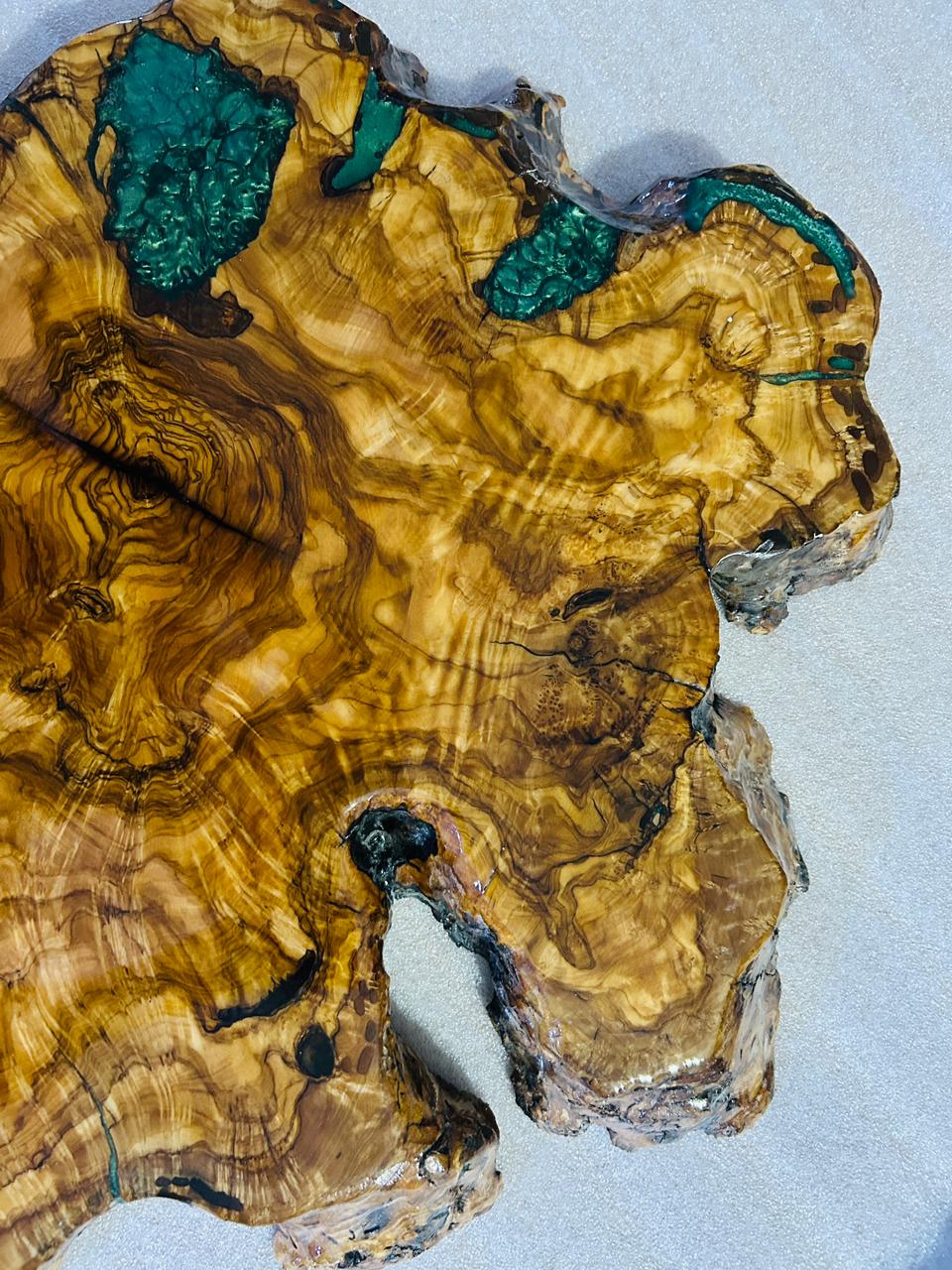 Live Edge Olive Wood Resin Small Coffee Table – Emerald Green Resin Edge, 26 × 19.7 in (One of a Kind, T68) 1SK5xgGxze7V1TBcWRTbMFLZgDv3u2fkE