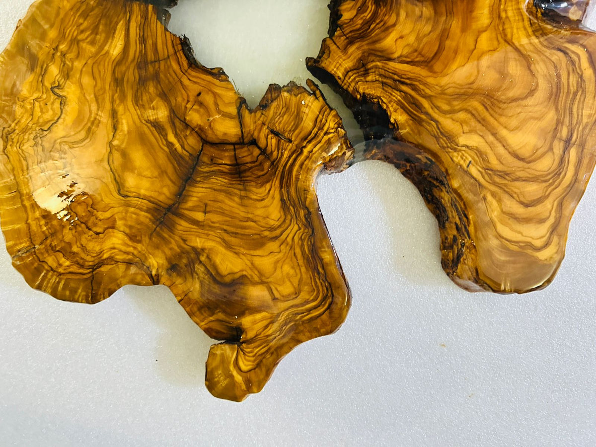 Live Edge Olive Wood Resin Side Table – White Resin Center, 19.7 × 19.7 in (One of a Kind, T29) 1WAU1olimIrf_o7XPxq2XQFhVgqMgpMMr