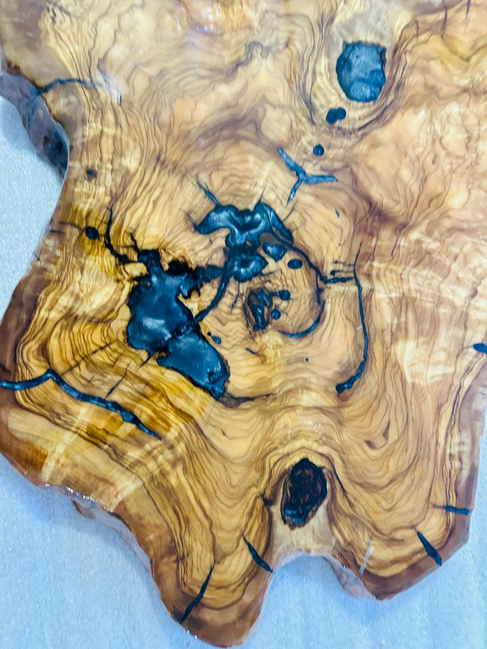 Live Edge Olive Wood Resin Side Table – Blue Resin Veins, 22.8 × 16.1 in (One of a Kind, T71) 1Wd4gC8eGTV_L18I0HnEe6XDDtd5KNdO4