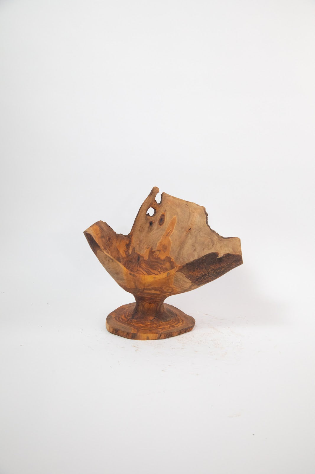 Olive Wood Centerpiece Bowl – Hand-Carved Root Burl Sculpture, 15 × 10.2 × 11.4 in (One of a Kind, No. 035) 1bS79kUwbXzPFm-u5lu90tbIed0dOFz8Z