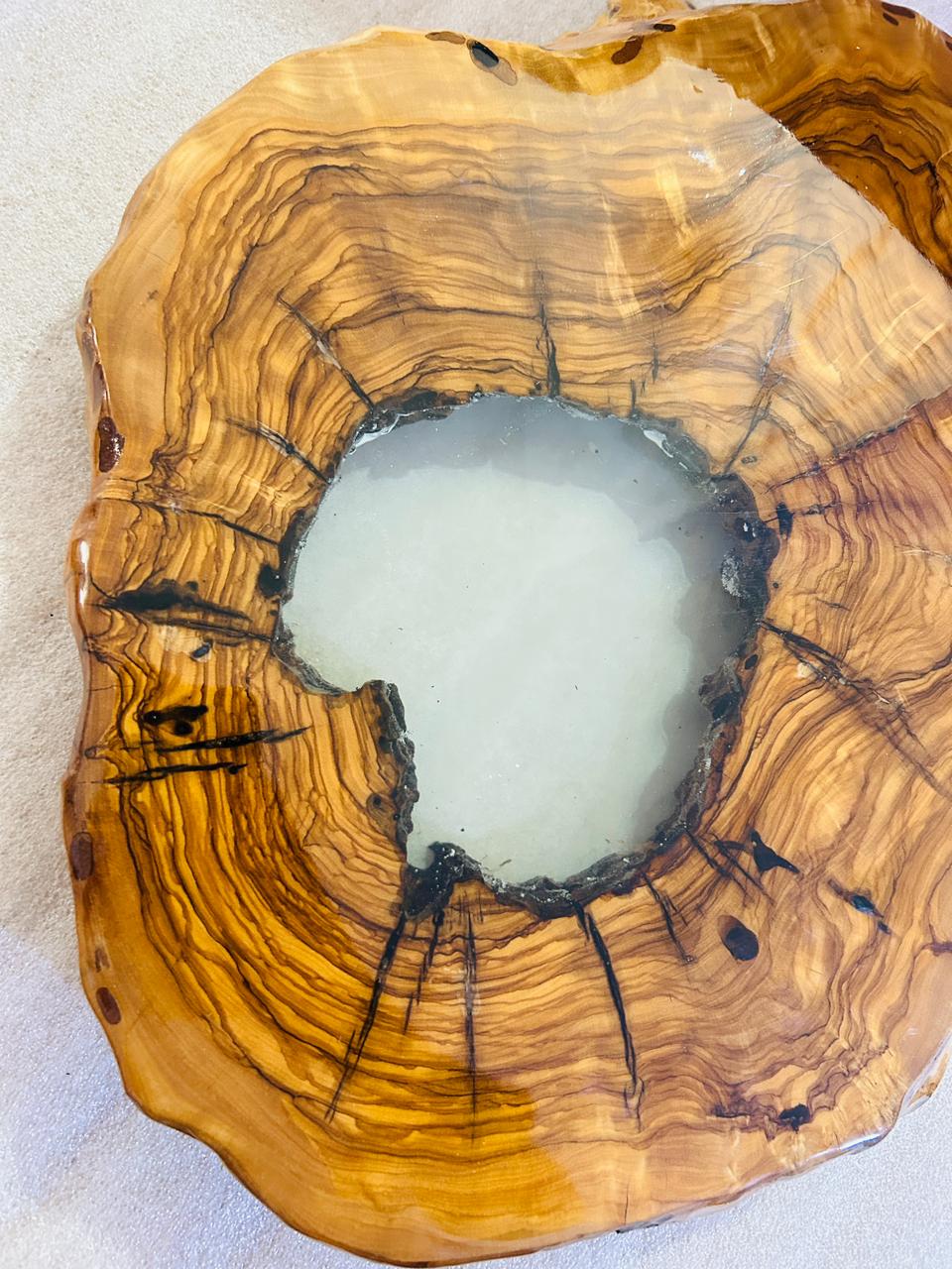 Live Edge Olive Wood Resin Side Table – White Resin Center, 15.7 × 14.2 in (One of a Kind, T84) 1ba1S56UtNqhvLQ_gZpLUfHq4mmnk1Bcn