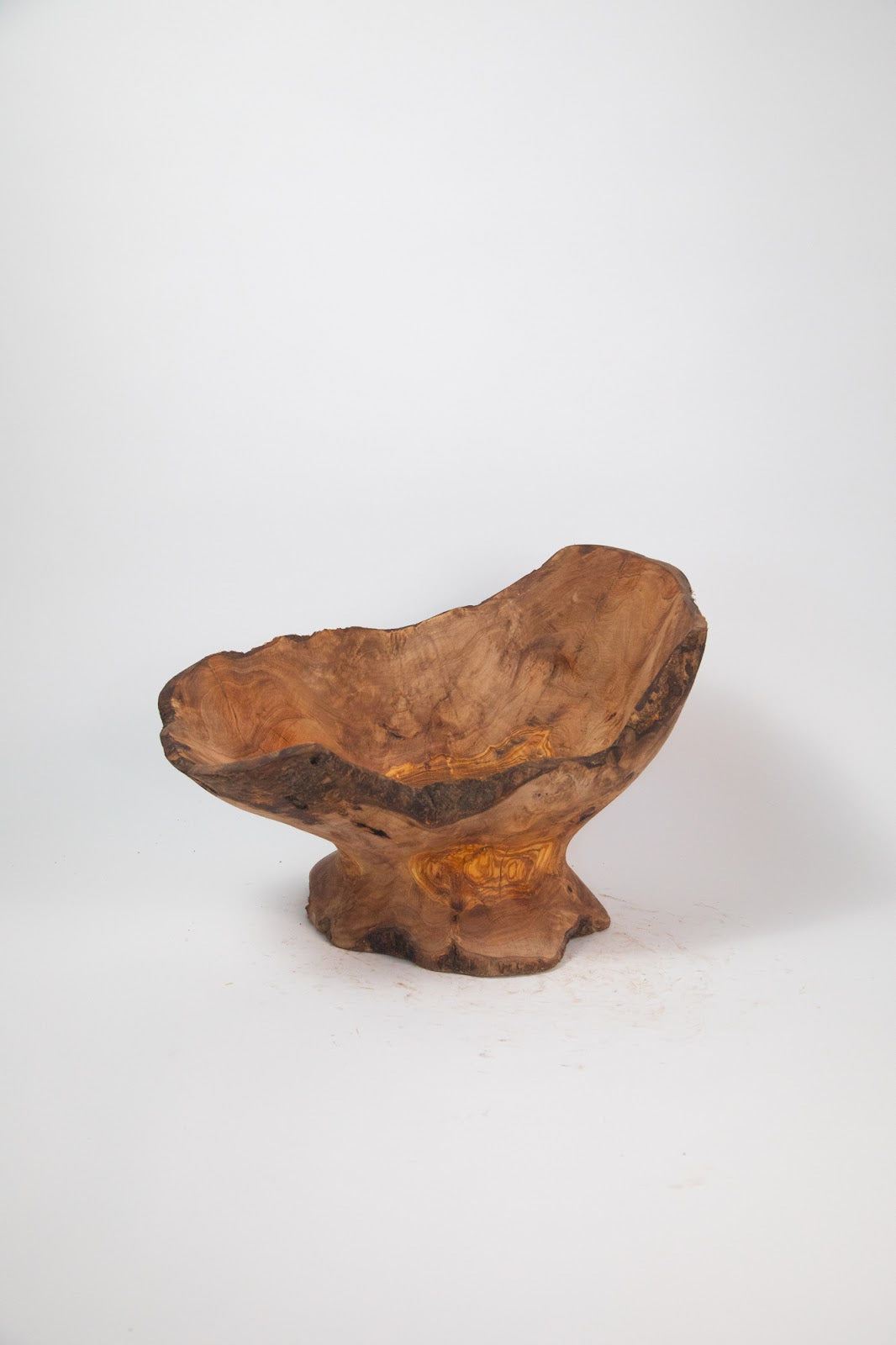 Olive Wood Centerpiece Bowl – Hand-Carved Root Burl Sculpture, 19.3 × 10.6 × 11.4 in (One of a Kind, No. 107) 1cnTayn5NjHMYHyftNmsr7EIPQCWuZd5i