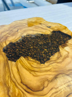 Live Edge Olive Wood Resin Side Table – Coffee Bean Resin, 16.9 × 14.2 in (One of a Kind, T70) 1cqNuJeKcVgQ9hf45NwpSPaQHE-p8EXxV