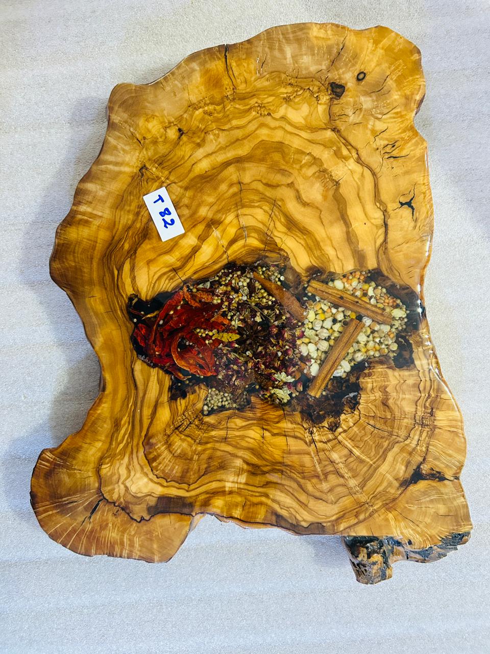 Live Edge Olive Wood Resin Side Table – Red Chili Spice Resin, 18.5 × 15.4 in (One of a Kind, T82) 1dYr9Gu4Bu5DlBRfE5Gd8PL5t4cnIjdY