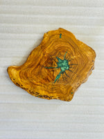 Live Edge Olive Wood Resin Side Table – Emerald Green Star Resin, 15.7 × 13.4 in (One of a Kind, T12) 1fcsA1vWd-8K1ZqxJueaY4XMi9pw1V6aq