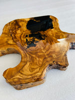 Live Edge Olive Wood Resin Side Table – Black Resin Pour, 18.9 × 15 in (One of a Kind, T9) 1j8dWmBJmxmx__yQcS5Ral4CitSVtLtzh