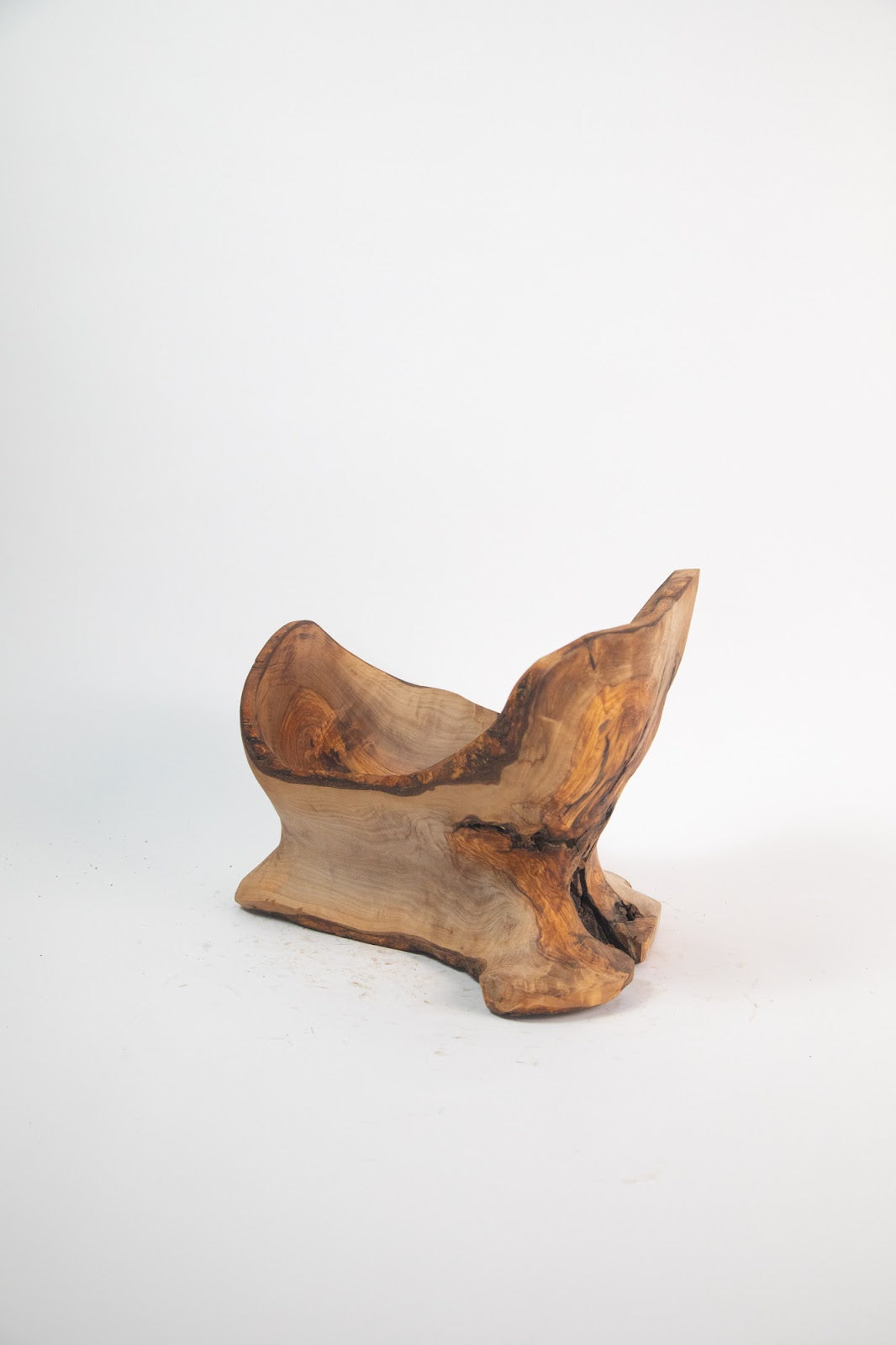 Olive Wood Centerpiece Bowl – Hand-Carved Root Burl Sculpture, 13.8 × 11.8 × 12.2 in (One of a Kind, No. 090) 1kiS294UsgXhMVnuQ79bIMWpvW3LUhcc4