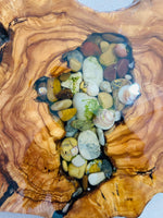 Live Edge Olive Wood Resin Side Table – Sea Shell Pebble Resin, 20.9 × 16.9 in (One of a Kind, T93) 1qQEpq7UHPNa_CMh7K9tNQ3CMxkdzvjBm