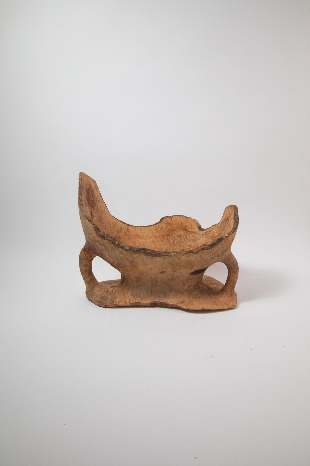 Olive Wood Centerpiece Bowl – Hand-Carved Root Burl Sculpture, 17.7 × 10.6 × 14.6 in (One of a Kind, No. 146) 1vWGKIdGLgyuVpqFG8tFQPHNZbaIyj4y3
