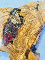 Live Edge Olive Wood Resin Side Table – Red Chili Spice Resin, 18.5 × 15.4 in (One of a Kind, T82) 1yVhhIo4nd-valK9NONuqCqUu-3zq0-C4