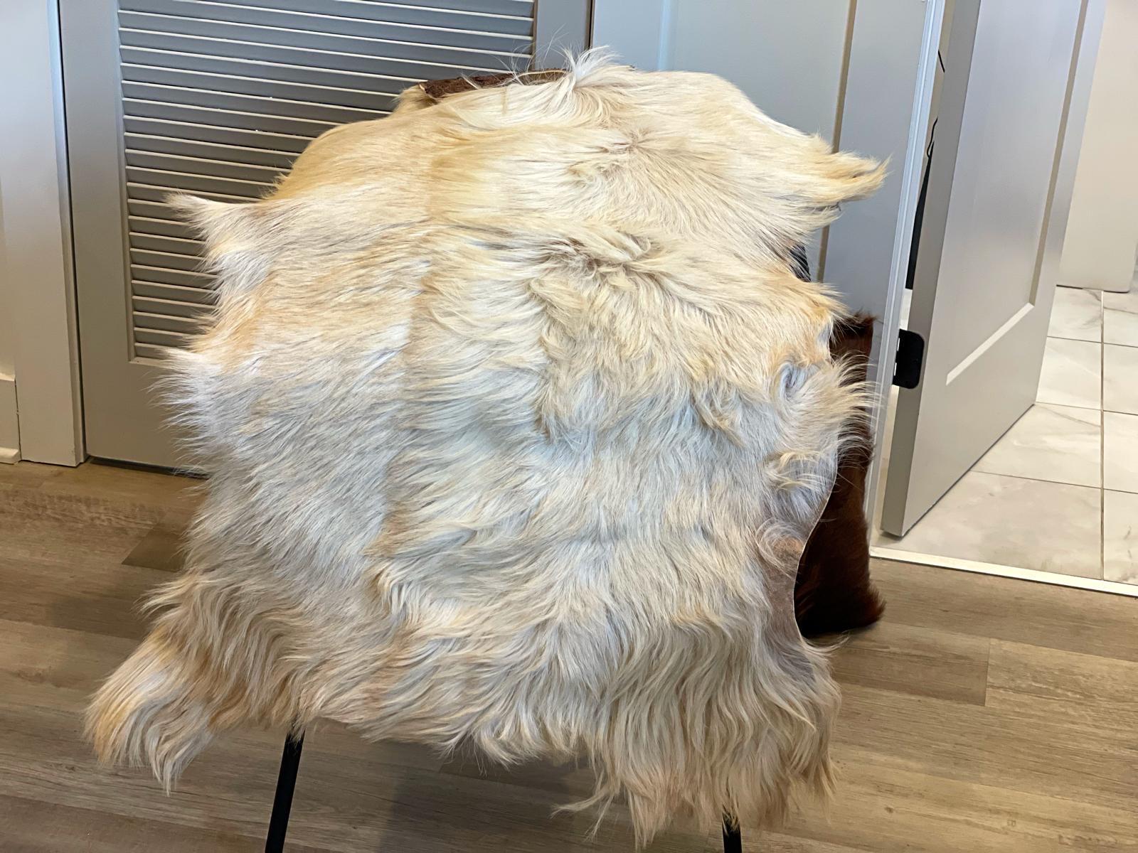 Handmade Natural Goatskin Rug: Rustic Home Decor