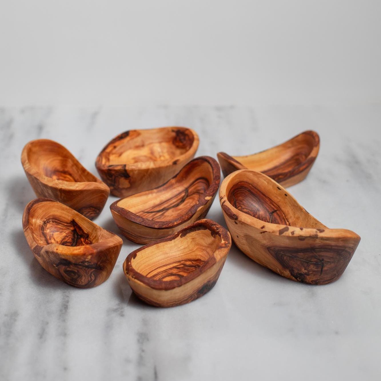 Set of 3 Olive Wood Nesting Boat Bowls – Handmade Rustic Canoe – Shaped Serving Dish – Natural Wood Serving Tray – Artisan Tableware Gift