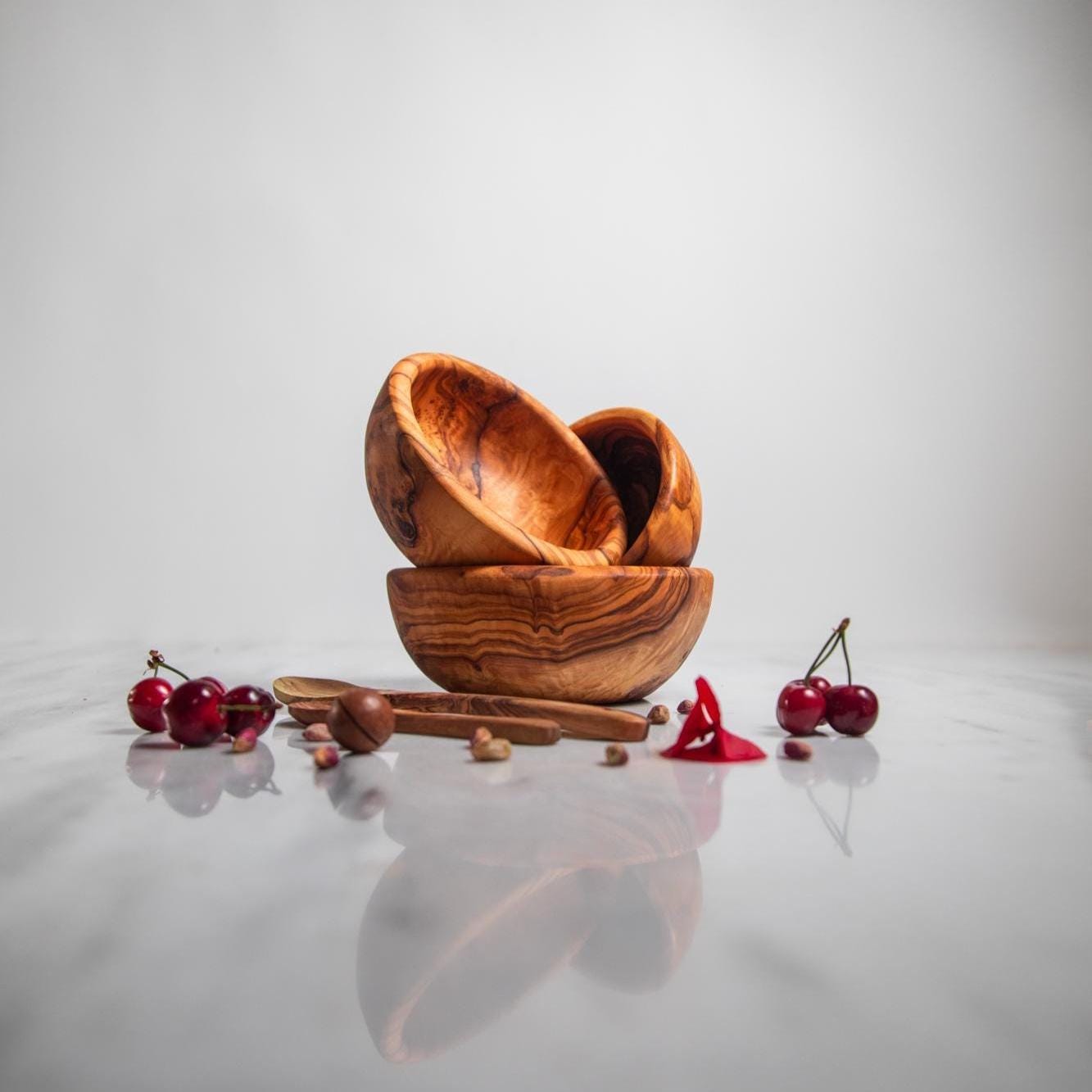 Handcrafted Olive Wood Bowls - Set of 3 Artisan Serving Bowls