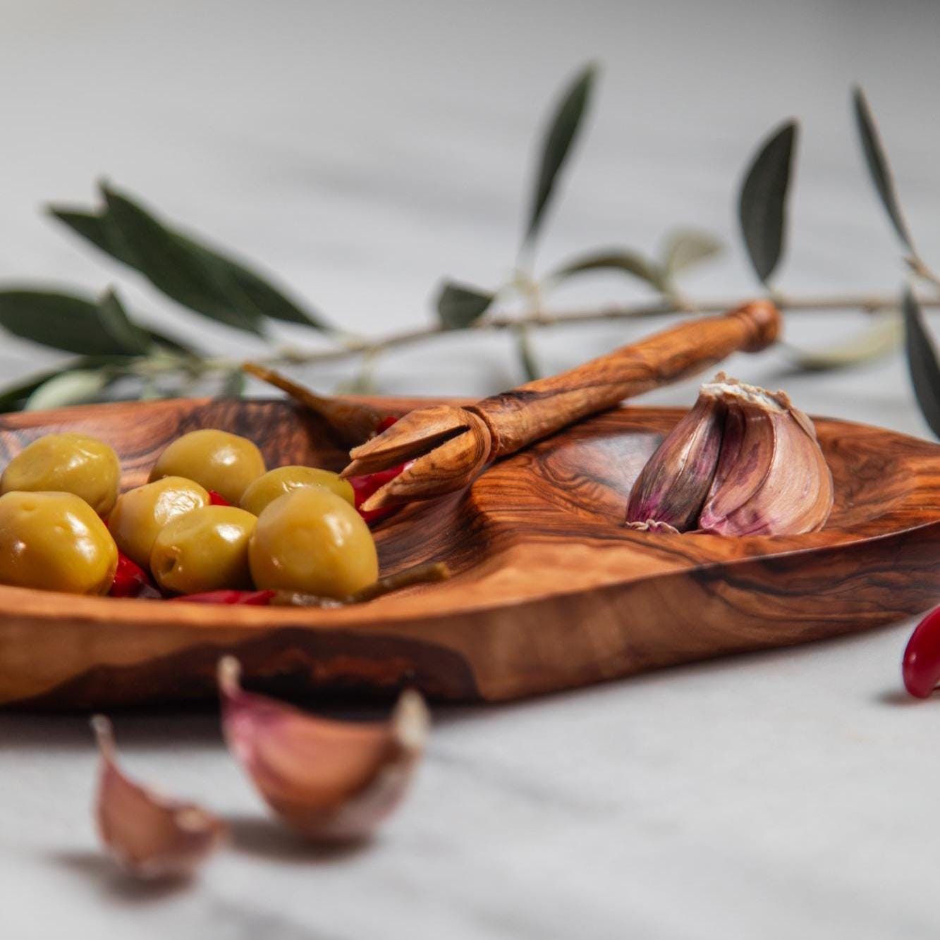 Olive Wood Snack Tray – Handcrafted Artisan Dish with Fork Set