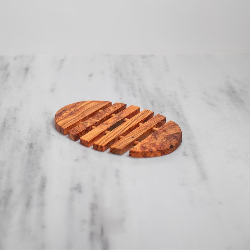 Handmade Olive Wood Charger Plate - Round - Rustic Wooden Sous-Assiette - Natural Table Setting Decor