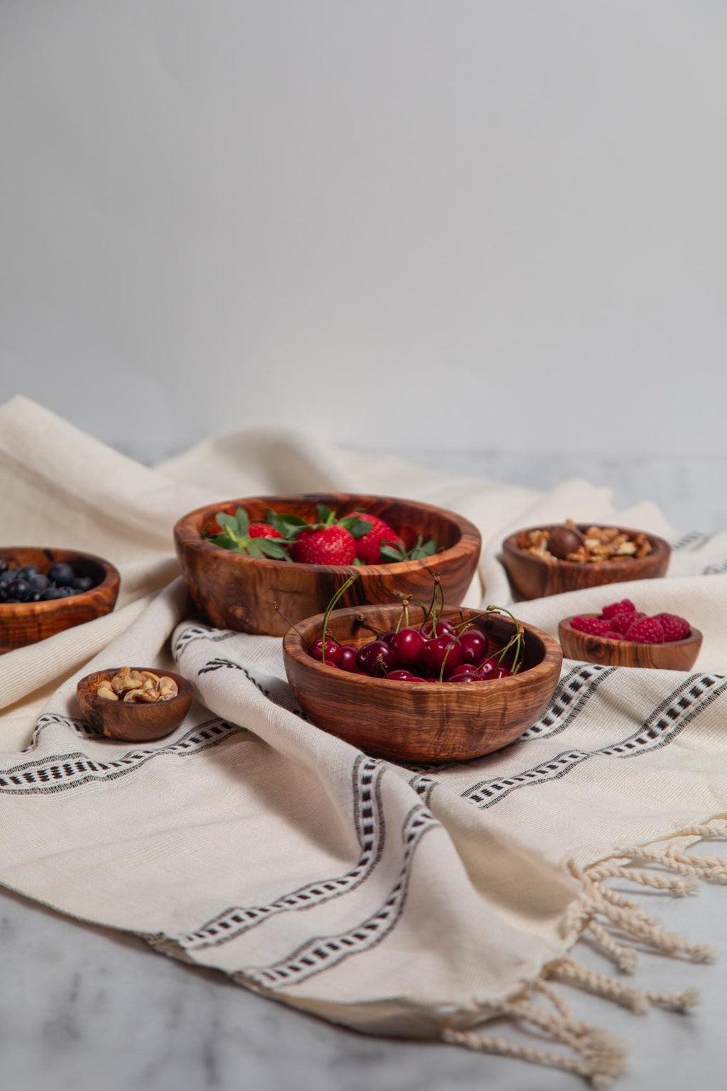 Handmade Olive Wood Small Bowl Set – Rustic Snack & Fruit Bowls (Set of 6)