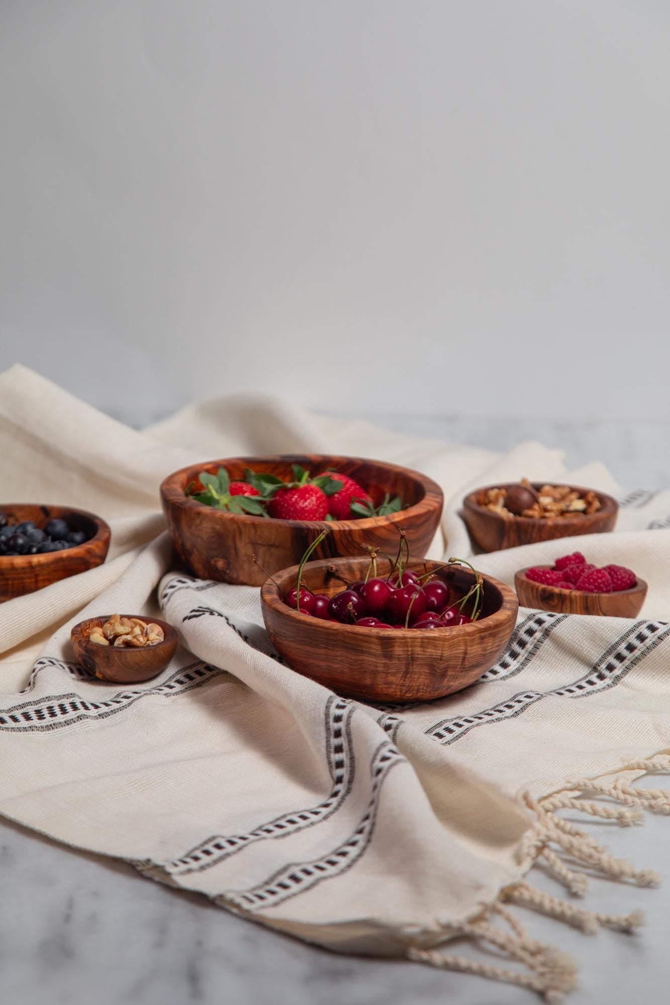 Handmade Olive Wood Small Bowl Set – Rustic Snack & Fruit Bowls (Set of 6)