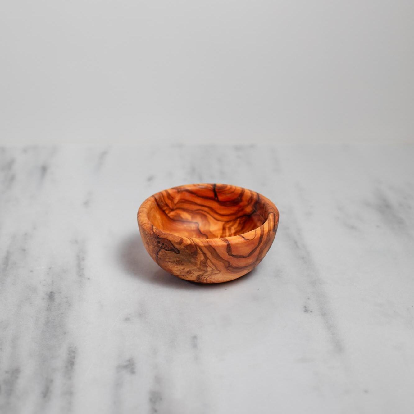 Handmade Olive Wood Salad Bowl - Rustic Serving Bowl for Salads, Fruits, and Kitchen Décor