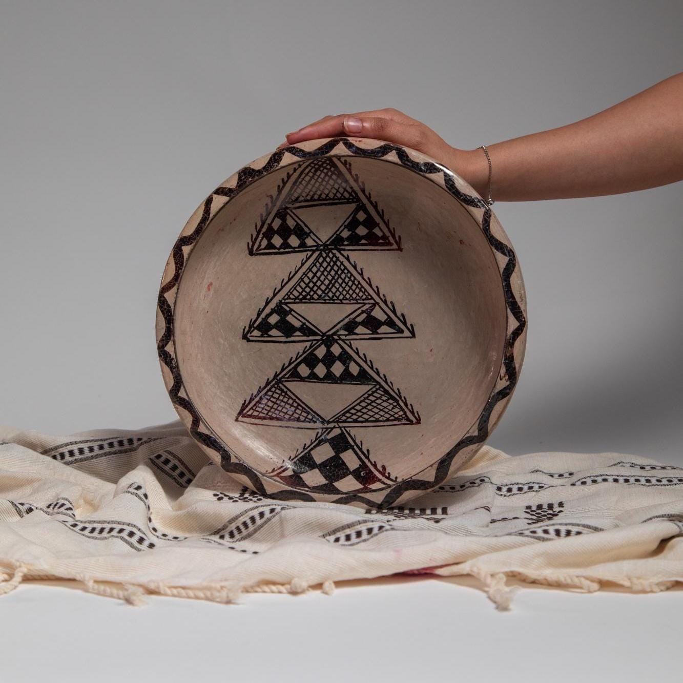 Handmade Pottery Bowl – 8 inch Large Decorative Centerpiece, Rustic Fruit Bowl, Boho Home Decor