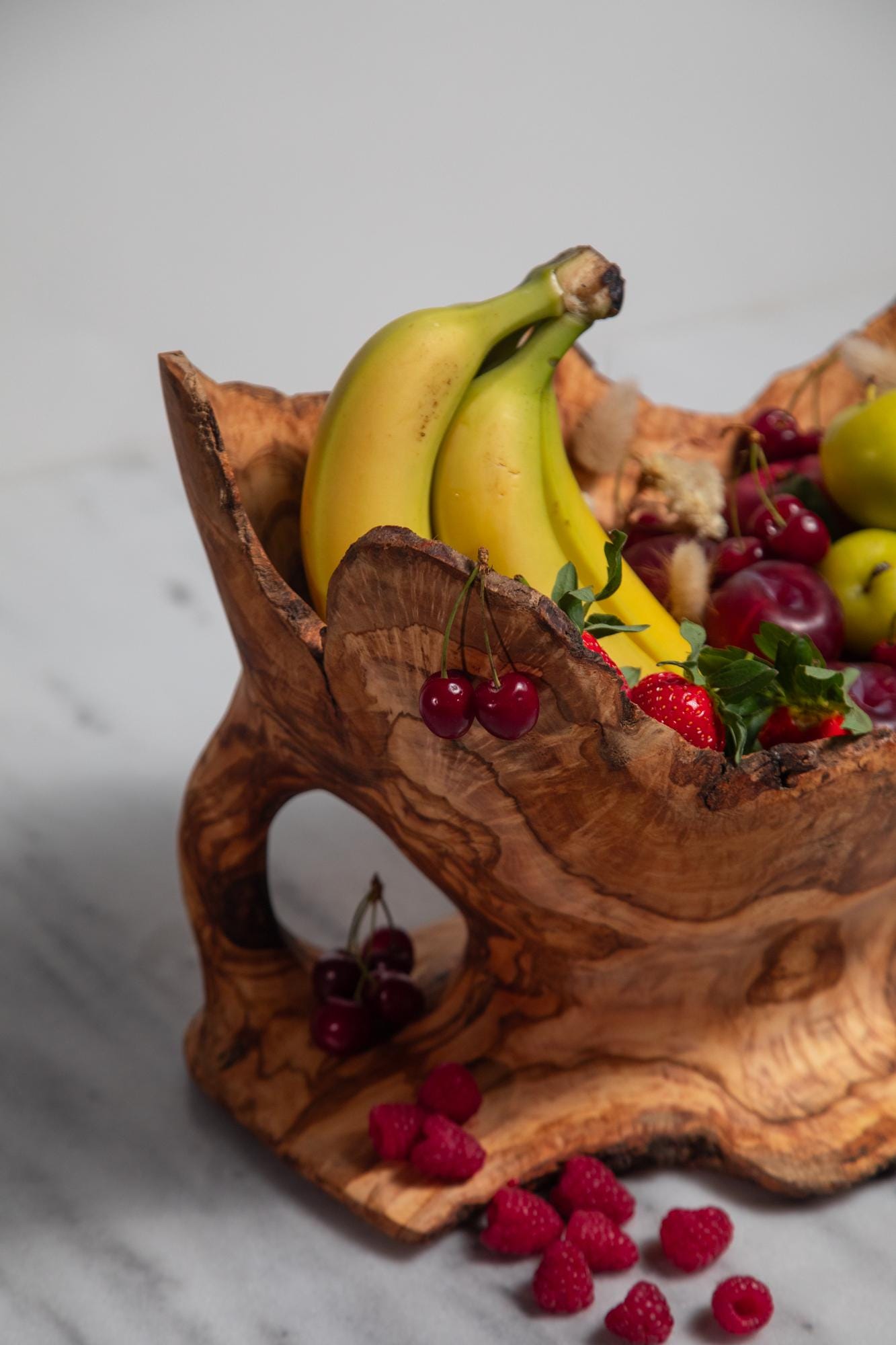 Handmade Olive Wood Centerpiece- Unique Bowl Sculpture - Kitchen Decor - Natural Wooden Artisan Basket - Durable Decorative Accessory