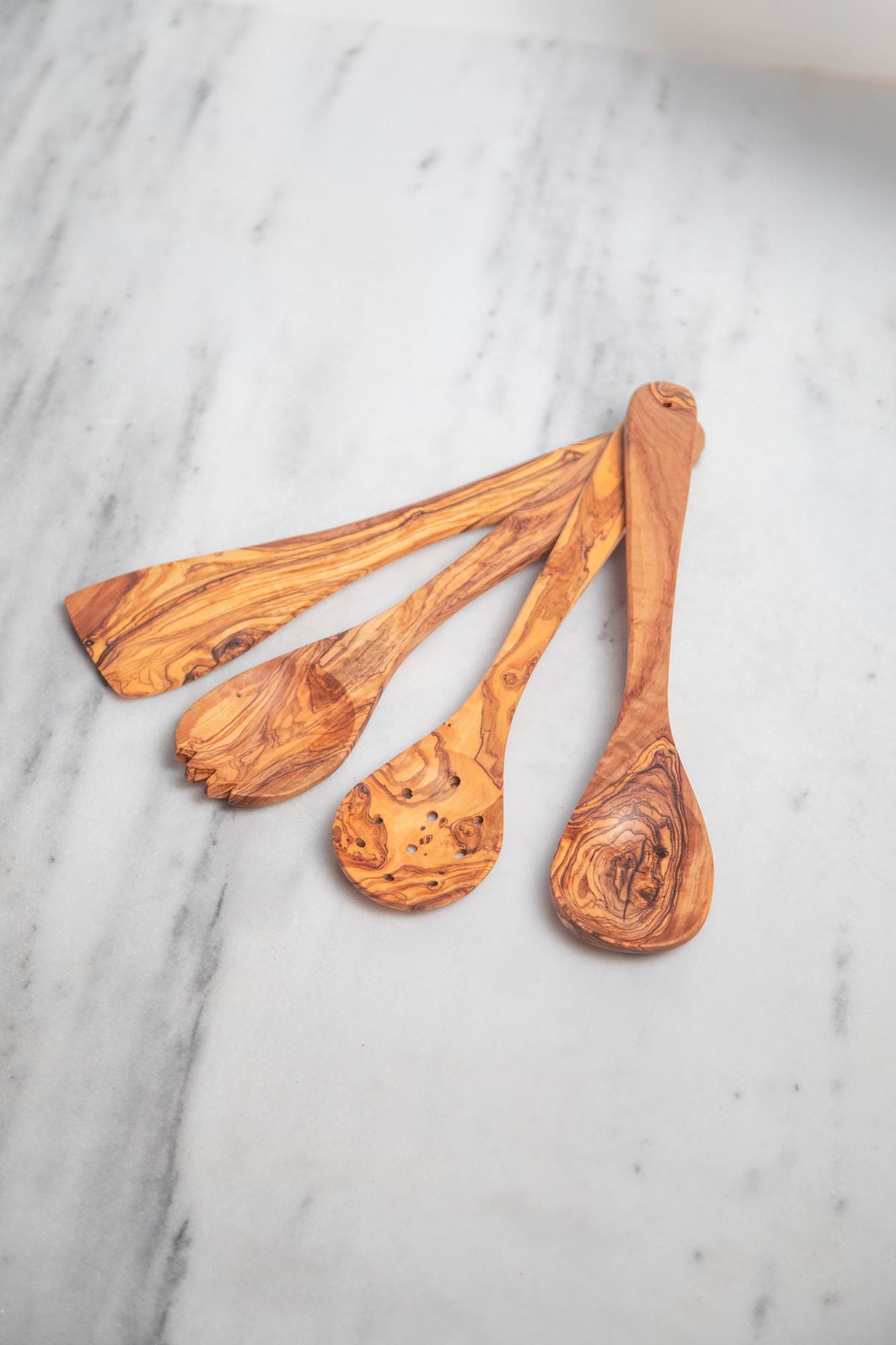 Olive Wood Utensil Set with Holder – Essential Kitchen Tools, Unique and Eco-Friendly Gift