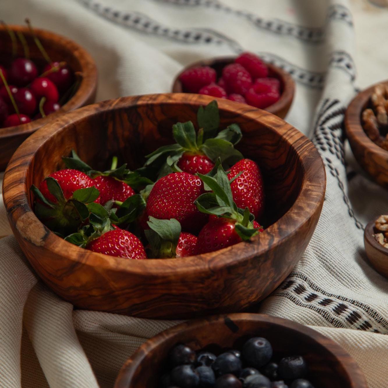 Olive Wood Bowl – Handcarved Artisan Piece for Table and Home