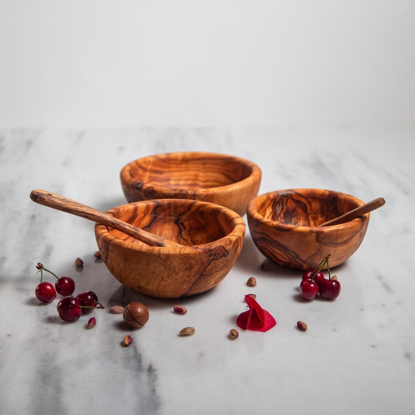 Olive Wood Bowl – Handcarved Artisan Piece for Table and Home
