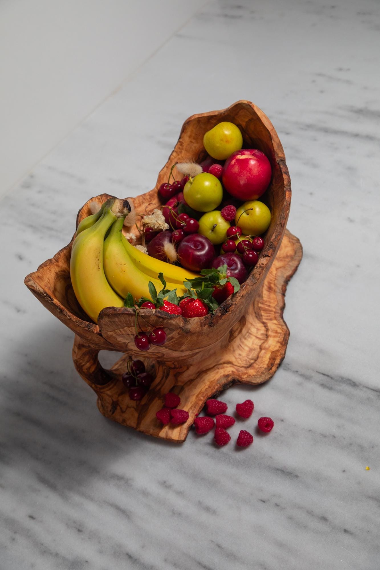 Handmade Olive Wood Centerpiece- Unique Bowl Sculpture - Kitchen Decor - Natural Wooden Artisan Basket - Durable Decorative Accessory