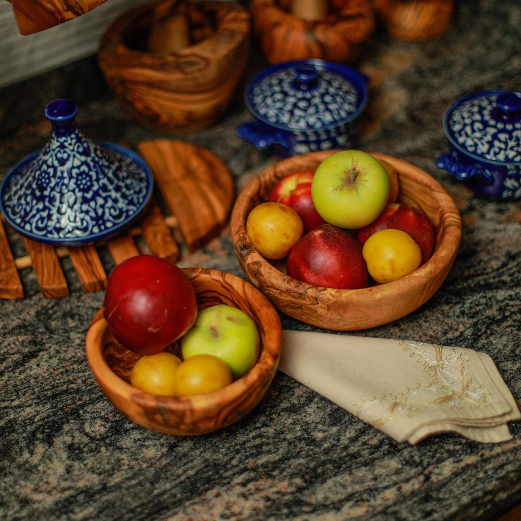 Handmade Olive Wood Bowl – Polished Natural Bowl – Woodcraft – Salad Snack Dish – Eco-Friendly Kitchen Decor – Gift for Foodies