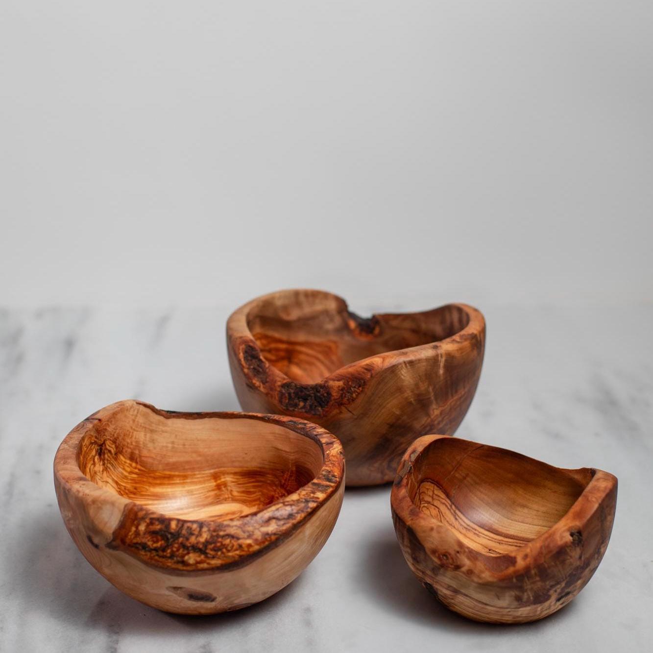 Olive Wood Bowl – Handcarved Artisan Piece for Table and Home