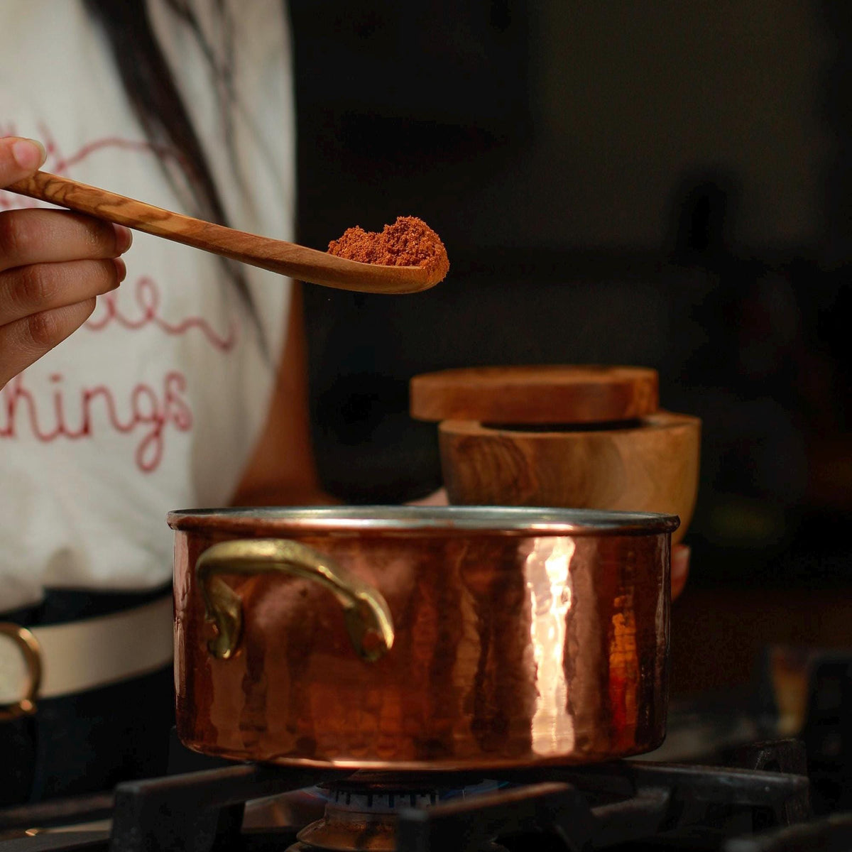 Olive Wood Utensil Set with Holder – Essential Kitchen Tools, Unique and Eco-Friendly Gift