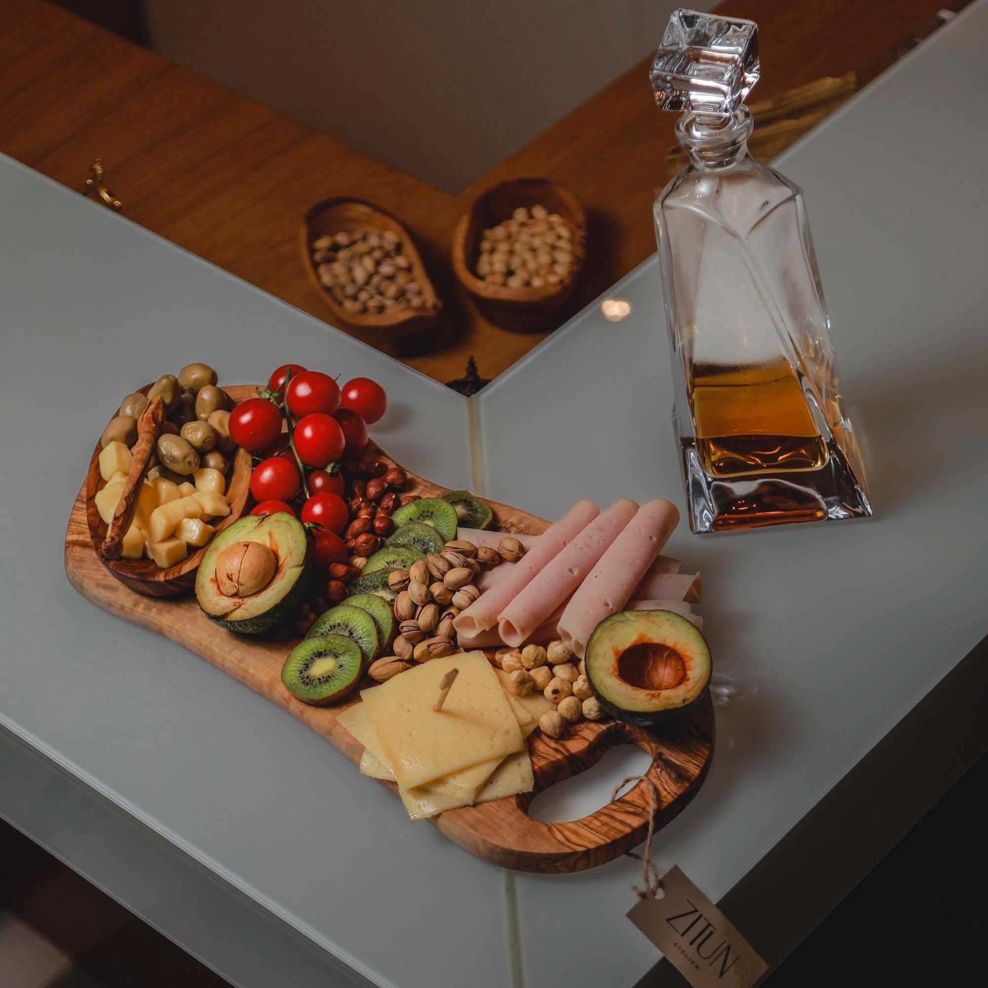 Handcrafted Olive Wood Charcuterie Board: Rustic Kitchen Decor