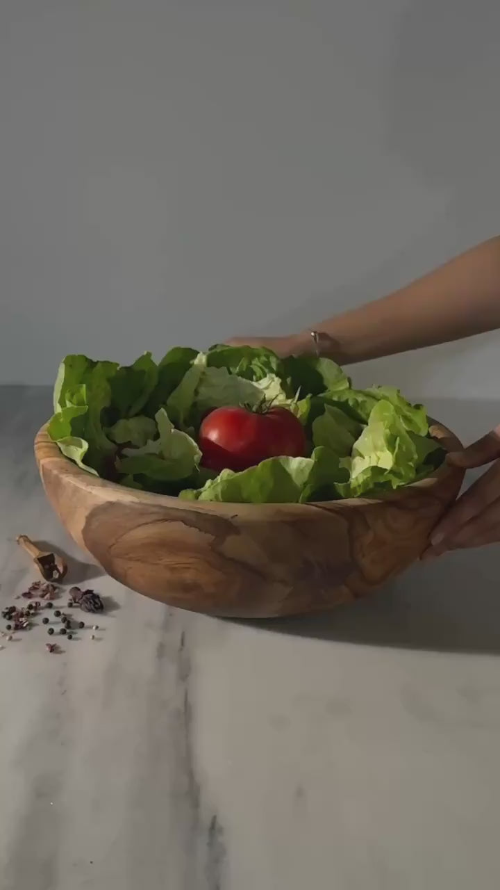 Olive Wood Bowl – Elegant Artisan Centerpiece for Dining and Living